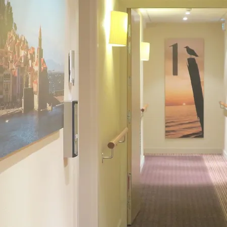 Bleu Castillet Hotel