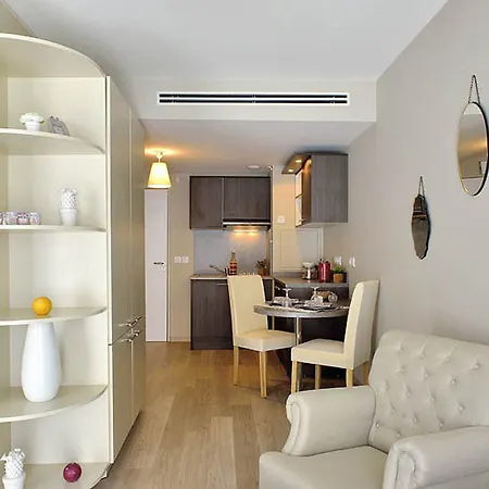 Bleu Castillet Hotel