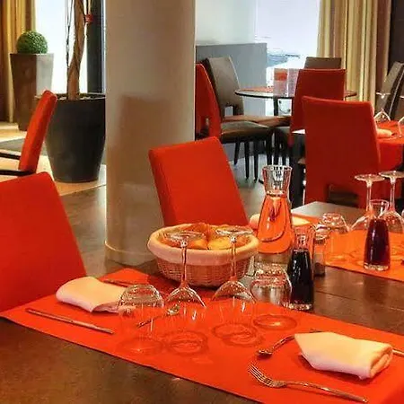 Bleu Castillet 2* Perpignan