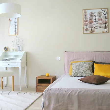 Bleu Castillet Perpignan